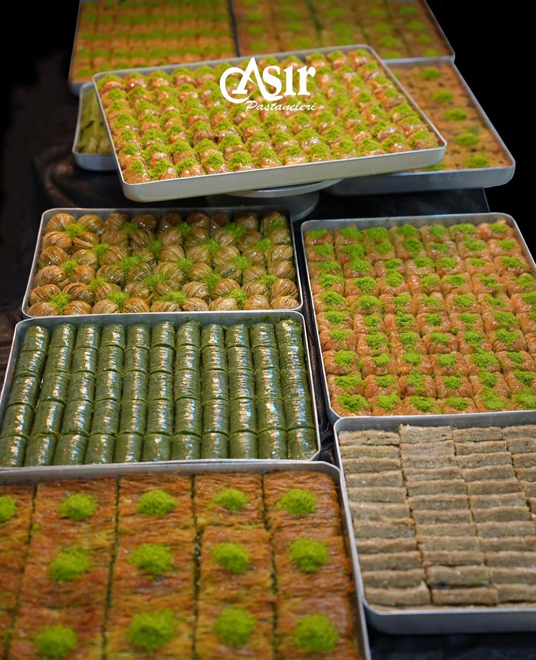 Asır Pastanesi Baklava